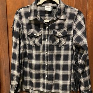 *NWOT* Lace up sides Flannel
